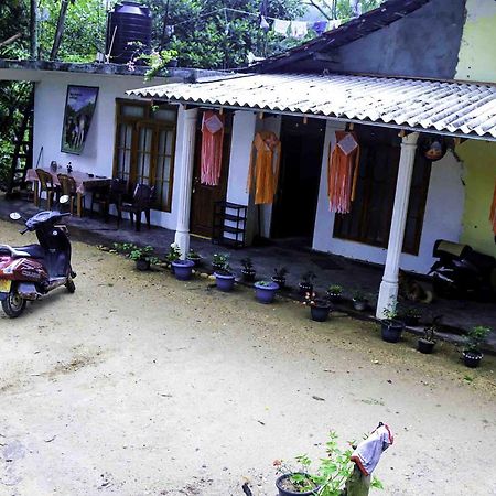 Yoho Chamith Homestay Ella Extérieur photo